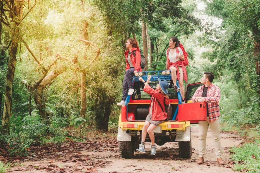 Desa Hijau: Mengintegrasikan Ekowisata dan Usaha Berkelanjutan